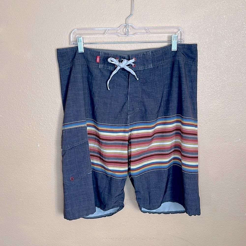 Vans Off The Wall Gray Colorful Men's Board Shorts size 34